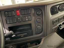 DAF LF 220 BAKWAGEN EURO6(motorprobleem)