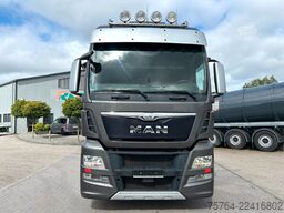 MAN TGX 18.520 mit 2-Kreis-Hydraulik / XXL-Haus
