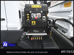 MERCEDES-BENZ Atego 823 Kipper Kran, Hiab, Klima, 2x AHK,Meiller