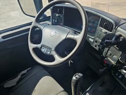 SCANIA P270 DB4X2