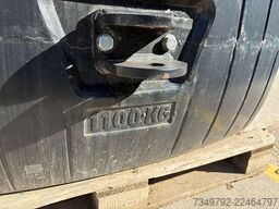 Saphir Frontgewicht aus Stahlbeton 1100 kg