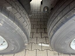 Schmitz Cargobull Carrier Vector 1550 / SAF Disc / Tyres 80% / AP...