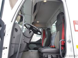 Renault RENAULT C280 DTI 8 / FASSI crane 8 m