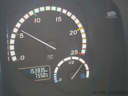 Mercedes-Benz Antos 3240 8×2 / Typhoon L170Z3 crane