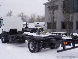 Renault D16 E6 4x2 / Chassis 735 cm