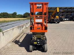 JLG ES2632