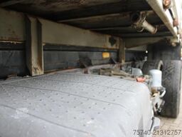 Mercedes-Benz Axor 1833 + tipper + manual