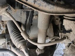 Nissan 45.13 + EURO 4 + C patent + tipper + MANUAL