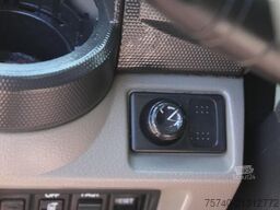 Nissan 45.13 + EURO 4 + C patent + tipper + MANUAL