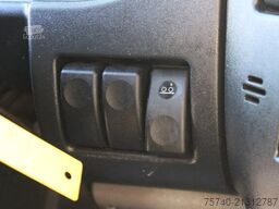 DAF CF 85.460 8X4 + 30  TON VDL hook + euro 5