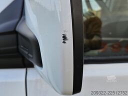 2022 Ford Panama | Manuale | Tetto a soffietto