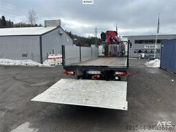 Volvo FM450 Crane Truck w/ 21 t/m HMF crane and Lift. 19