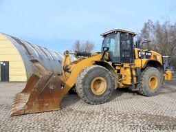 CAT 966 M