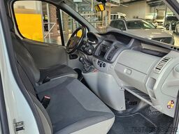 OPEL Vivaro Kasten L2H1 2,9t AHK