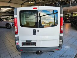 OPEL Vivaro Kasten L2H1 2,9t AHK