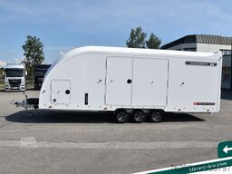 BRIAN JAMES TRAILERS Race Transporter 7 Seilwinde Solar Kamera