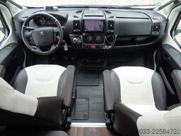 WEINSBERG CaraCompact 600 MEG Pepper Peugeot