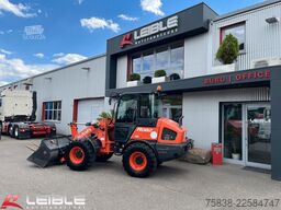 KUBOTA R082*Hydr.Schnellwechsler*Pal.Gabel*nur 539h*