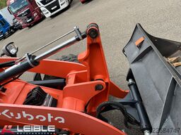 KUBOTA R082*Hydr.Schnellwechsler*Pal.Gabel*nur 539h*