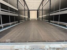 Schmitz Cargobull Curtainsider Euroliner