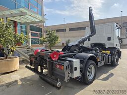 IVECO 120E25