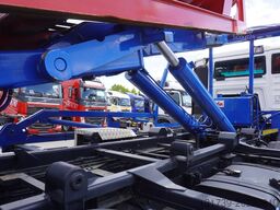MAN TGS 35.400 8x4 E5 / HYVA HOOK LIFT 32.56
