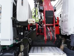 Mercedes-Benz Antos 3240 8x2 / Tajfun 5T crane / Farid