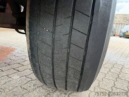 Bulthuis TATA 23 60m3 Liftas Stuuras Klep/Deuren