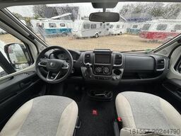CARADO V 339 SAT + TV, Combi 6 E, Automatik