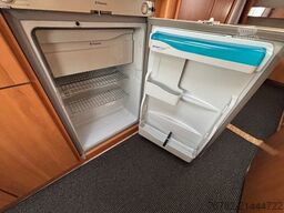 HYMER/ERIBA Nova 532 Truma*Markise*TV*Einzelbetten
