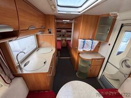 HYMER/ERIBA Nova 532 Truma*Markise*TV*Einzelbetten