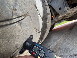 Volvo FH 16 750 8x4 RETARDER / TANDEM AXLE LIFT / BOX...