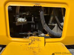 Komatsu PC88MR-10