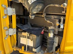 Komatsu PC88MR-10
