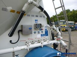 Feldbinder Powder tank alu 50 m3 + compressor