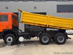 MAN 26.322 (MANUAL PUMP / POMPE MANUELLE / LAMES / ...
