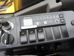 Liugong CLG925E crawler excavator / 1700 MTH!