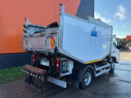 Mitsubishi Fuso Canter 7C15 4x2 FAUN Maxinea
