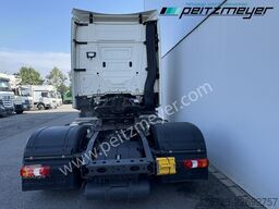 Mercedes-Benz Actros L 1848 LSNRL höhenverstellbare Sattelplatte