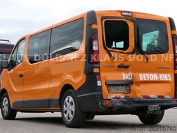 RENAULT Trafic Combi 9-Sitze Unfallschaden