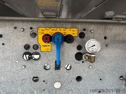 SCHMITZ CARGOBULL SCB S3D Alu Kipper 60m³ Fast Neuwertig OKUSLIDE