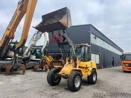 VOLVO Volvo L30B