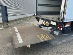 Krone Cool Liner / IsoBox - Damage - Schaden / Loadli...