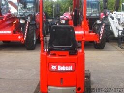 BOBCAT E 08 * 3x Löffel * * Verstellfahrwerk * vgl. 10