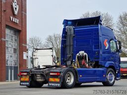Volvo FM 460 Globetrotter 4x2 - Full spoiler - Light ...