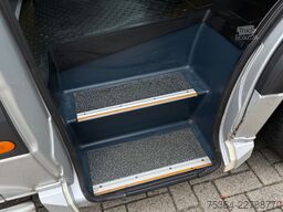 MERCEDES-BENZ Sprinter 313 BlueTEC 9 Sitze Rollstuhllift Klima