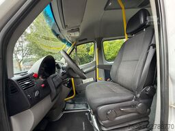 MERCEDES-BENZ Sprinter 313 BlueTEC 9 Sitze Rollstuhllift Klima
