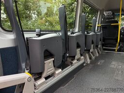 MERCEDES-BENZ Sprinter 313 BlueTEC 9 Sitze Rollstuhllift Klima