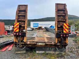 Damm 4-Axle Machinery Trailer with Hydraulic Ramps