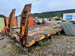 Damm 4-Axle Machinery Trailer with Hydraulic Ramps